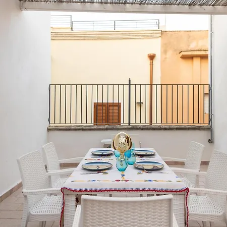 Bed & Breakfast Palazzo Savino Southern Italian Lifestyle - Epoca Collection