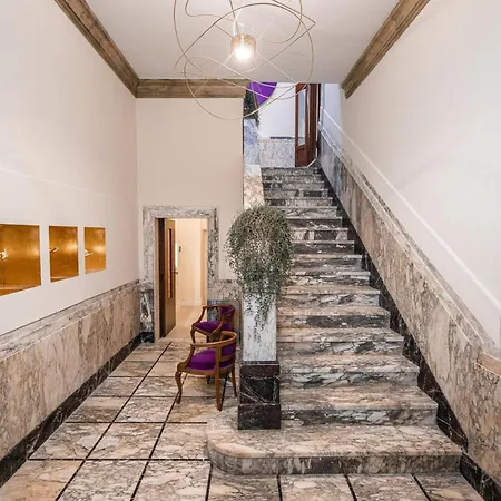 Palazzo Savino Southern Italian Lifestyle - Epoca Collection Mesagne