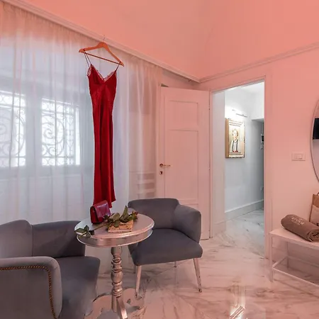 Palazzo Savino Southern Italian Lifestyle - Epoca Collection * Mesagne