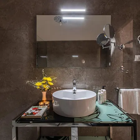 Palazzo Savino Southern Italian Lifestyle - Epoca Collection Bed & Breakfast
