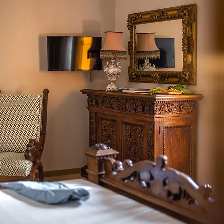 Bed & Breakfast Palazzo Savino Southern Italian Lifestyle - Epoca Collection Mesagne