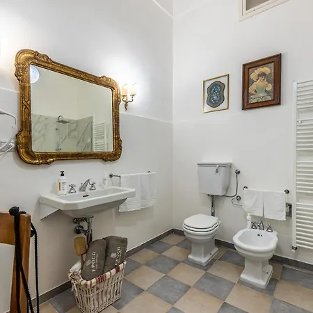 Palazzo Savino Southern Italian Lifestyle - Epoca Collection Mesagne