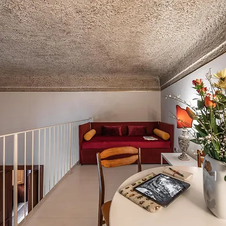 Palazzo Savino Southern Italian Lifestyle - Epoca Collection Bed & Breakfast